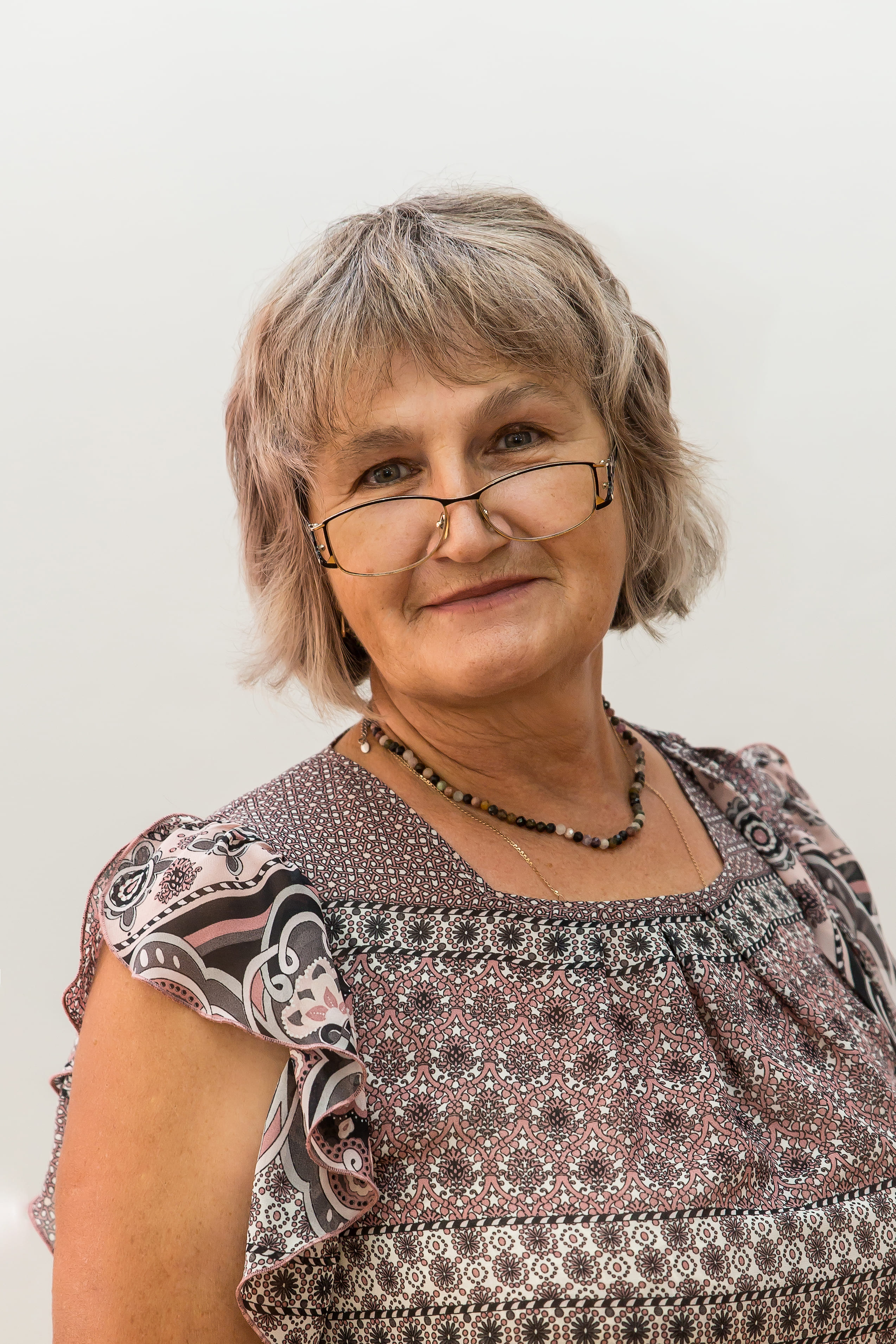 Бэдэнэу Елена Егоровна Бэдэнэу Елена Егоровна.